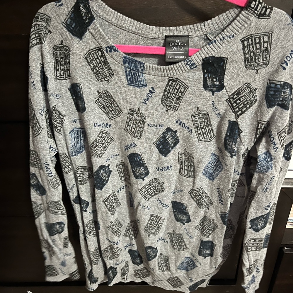 T.A.R.D.I.S sweater